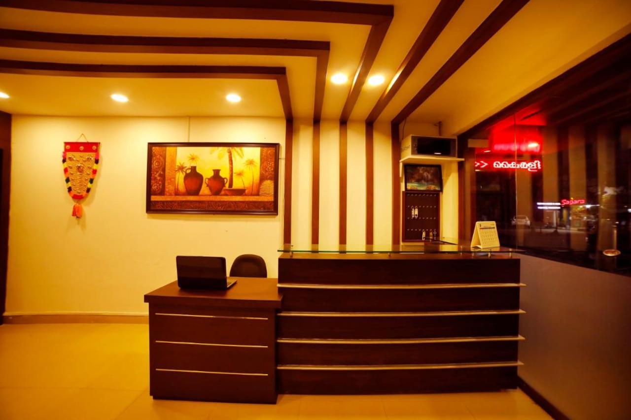 Kairali Tourist Home Guruvāyūr Екстериор снимка