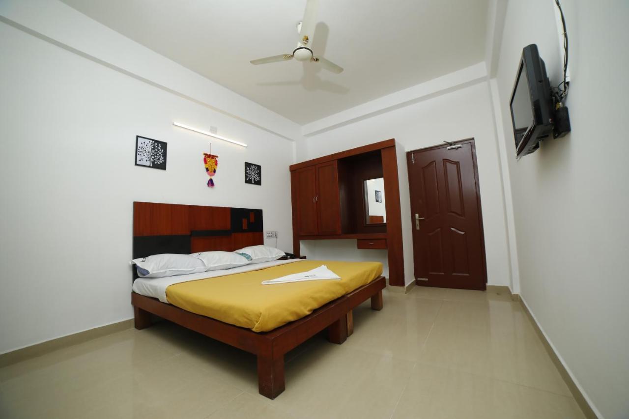Kairali Tourist Home Guruvāyūr Екстериор снимка
