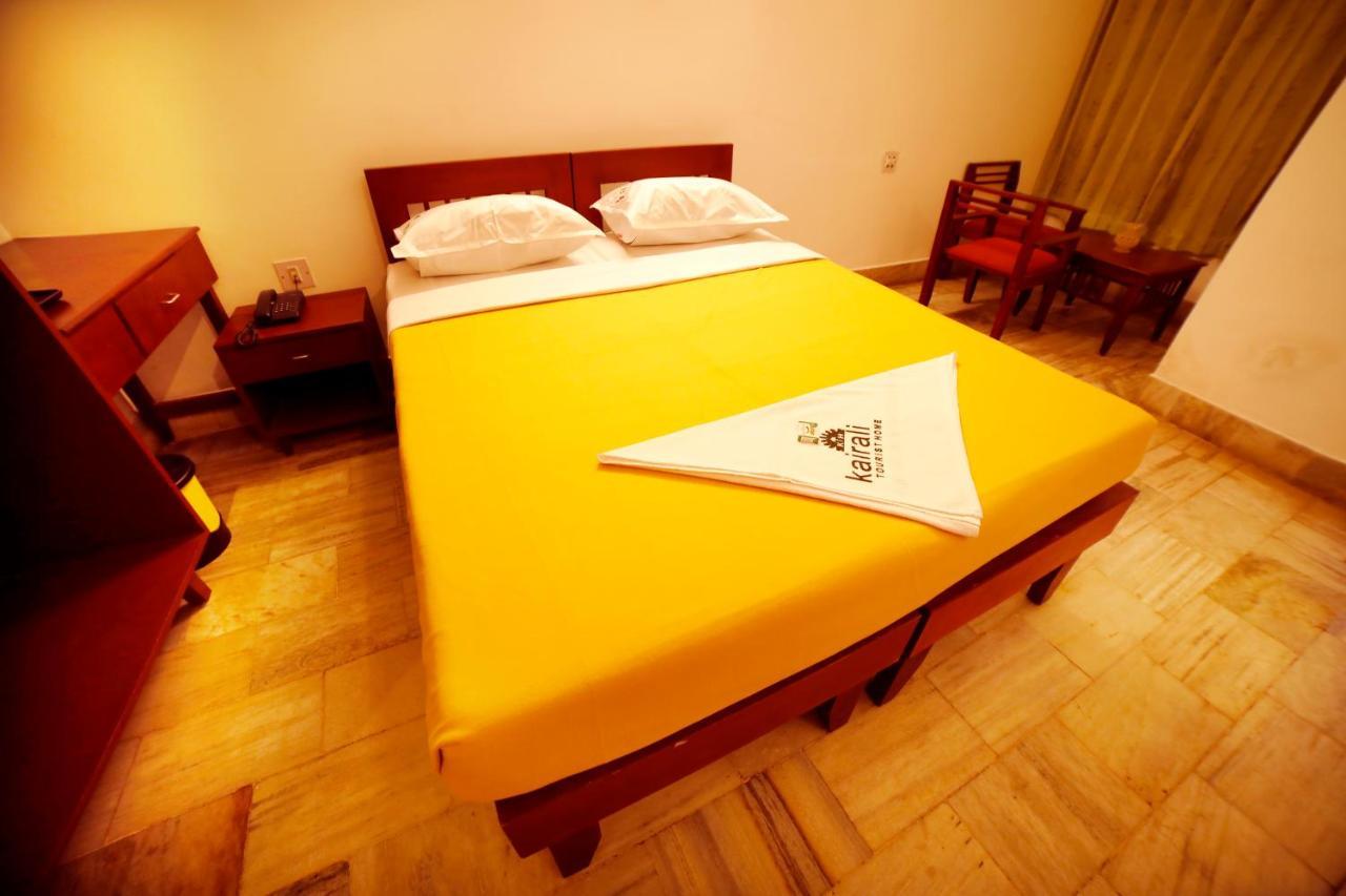 Kairali Tourist Home Guruvāyūr Екстериор снимка