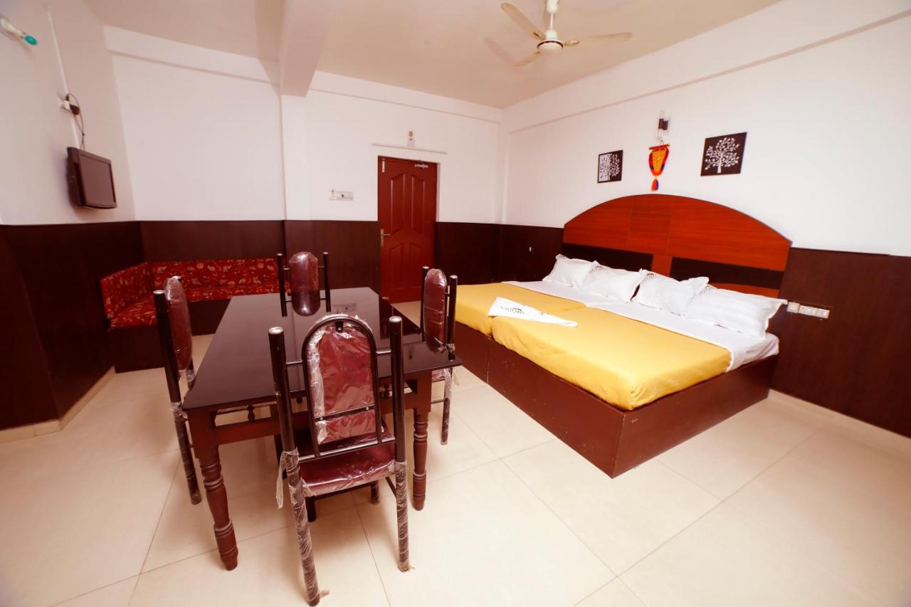 Kairali Tourist Home Guruvāyūr Екстериор снимка