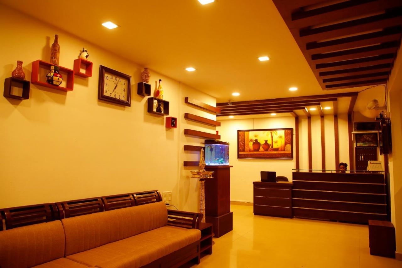 Kairali Tourist Home Guruvāyūr Екстериор снимка
