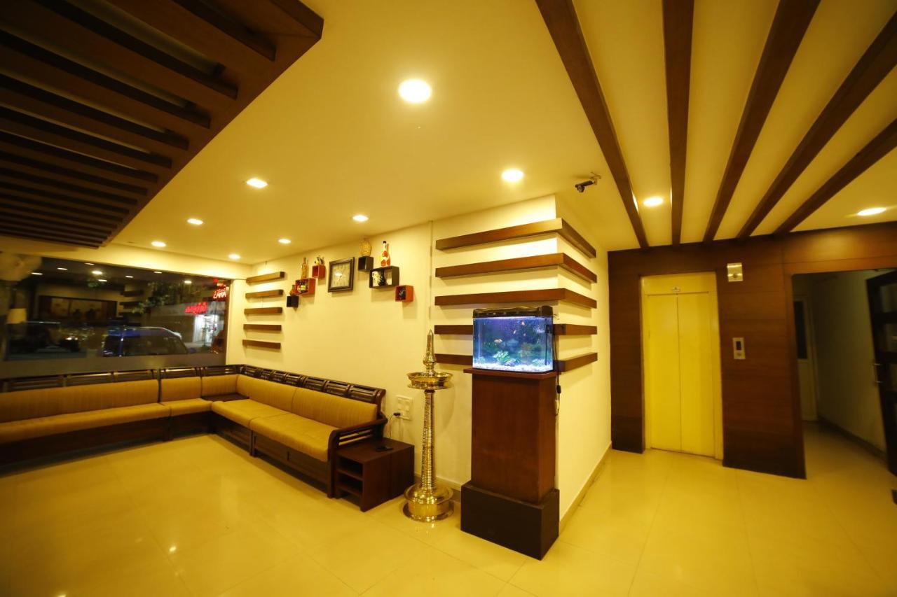 Kairali Tourist Home Guruvāyūr Екстериор снимка